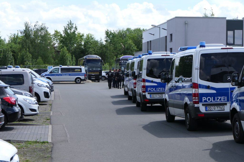 Polizei Sucht Zeugen: Ausschreitungen Beim Landespokalfinale Der U19 In ...