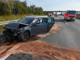 Auf der A14 kam es am Mittwochvormittag in Richtung Halle zu einem Verkehrsunfall. 