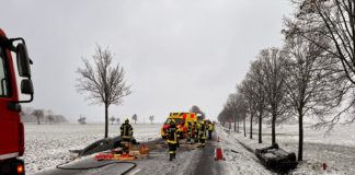 Schwerer Unfall auf S49 zwischen Buchheim und Ebersbach