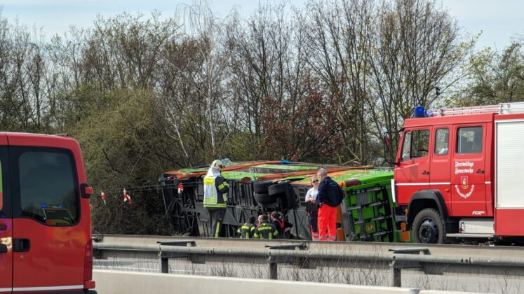 Update: Schweres Busunglück Auf A9 Bei Leipzig | Medienportal Grimma