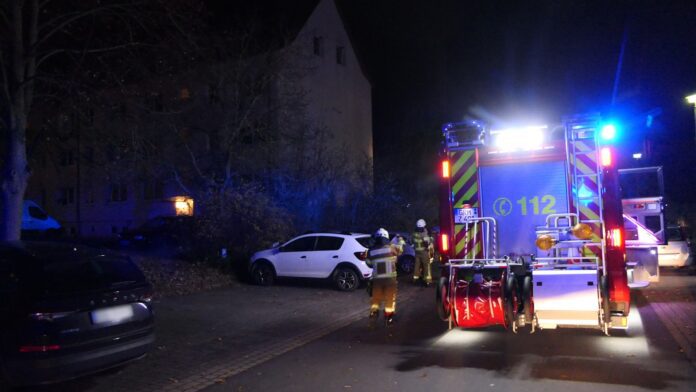 Zahlreiche Feuerwehrkameraden rückten nach Dürrweitzschen aus