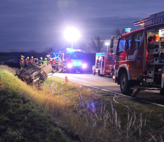 Schwerer Unfall zwischen Köhra und Belgershain Fotos: Sören Müller