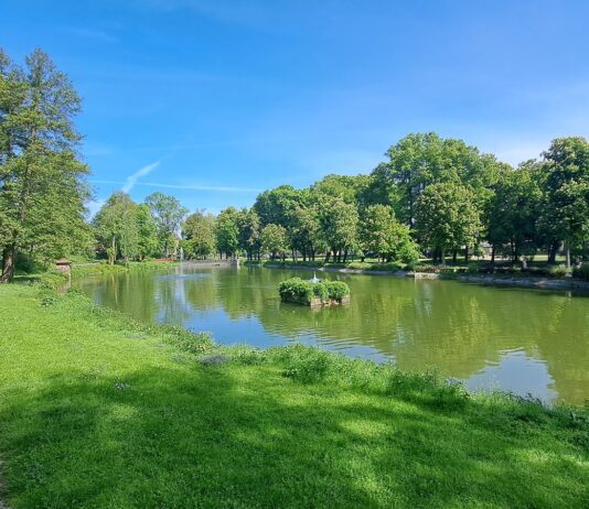 Schwanenteichpark