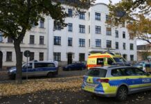 Polizei-Einsatz in Wurzen: 46-Jähriger bedroht Beamte und verbarrikadiert sich