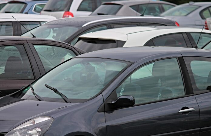 cars-3291379_1280