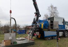 Mit der „Flaschenbürste“ im Tiefbrunnen