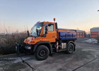 Landkreis Leipzig beschafft neuen Unimog für Straßenmeisterei Großbothen