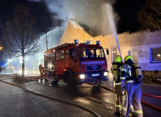 Neukieritzsch: Garage nach Brand komplett zerstört