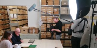 Spurensuche im Kreisarchiv Grimma: Fernsehprojekt sucht Familie eines Soldaten