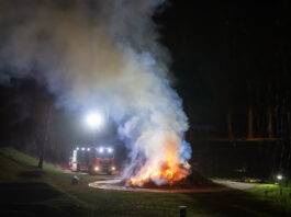 Feuerwehr muss eigenes Osterfeuer löschen