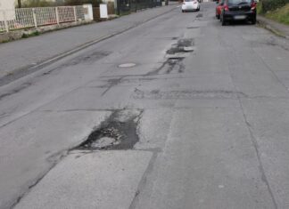 Schlaglochpiste Vorwerkstraße