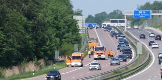 A14 bei Naunhof nach Doppelunfall zeitweise voll gesperrt