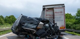 Tödlicher Auffahrunfall auf der A14 bei Döbeln
