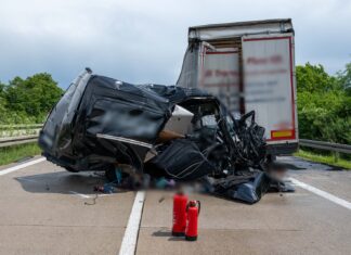 Tödlicher Auffahrunfall auf der A14 bei Döbeln