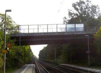 Brücke über die Bahnstrecke in Machern: Ausschuss stellt Weichen für Ersatzneubau