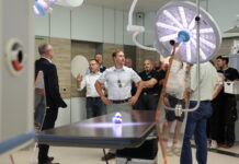 ESA Grimma eröffnet mobiles OP-Modul für praxisnahe Schulungen