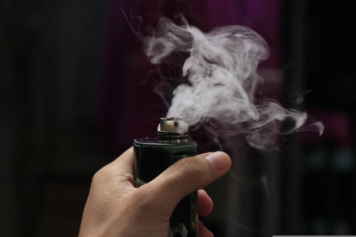 doodleroy-smoke-2636848