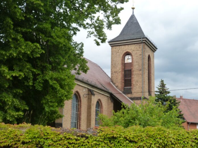 kirche_beiersdorf_2025_rolf_hofmann